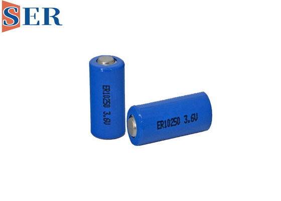 Batería 3,6 V Bobbin Type Primary LiSOCl2 del cloruro de tionil del litio de ER10250 el 1/2 AAA